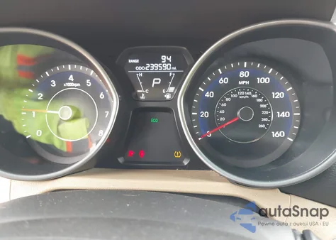 2012 Hyundai Elantra Limited z USA, uszkodzony, nr VIN 5NPDH4AE1CH116908